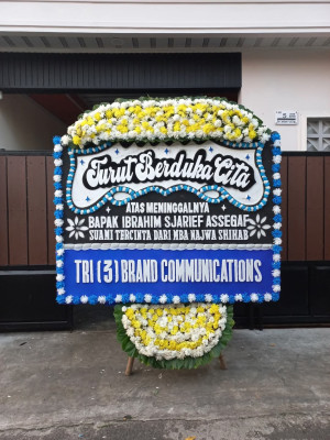 Papan Bunga Duka di Cigadung
